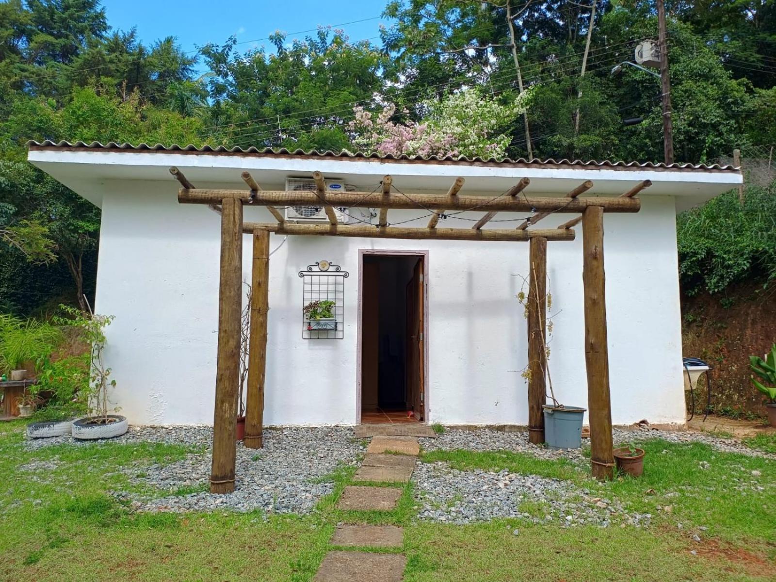 Paz E Descanso Chacara Meu Morrinho Holiday home *